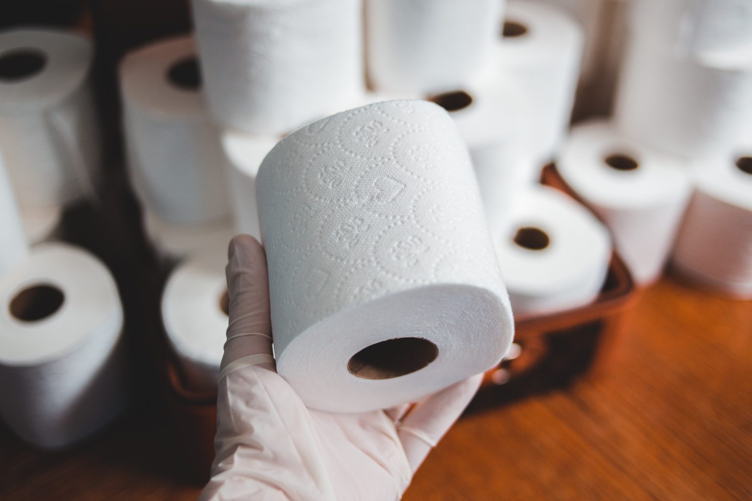 48 Rollen Presto! 4-lagiges Toilettenpapier (12 x 4 x 160 Blätter) für 15€  (statt 19€)